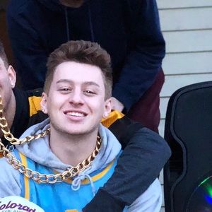 Meet your Posher, Kyle